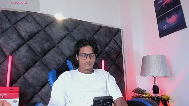 LiamKron Webcamshow
