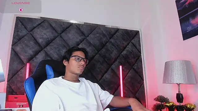 LiamKron Webcam Show