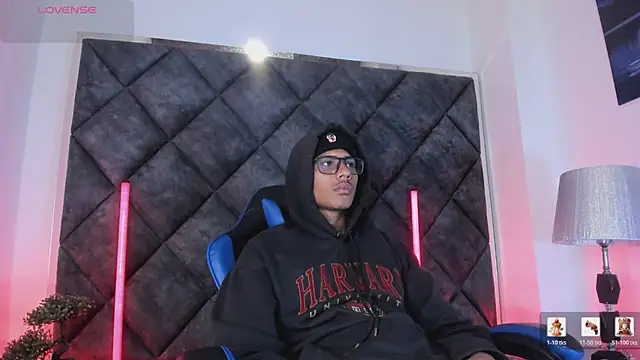 LiamKron Webcamshow