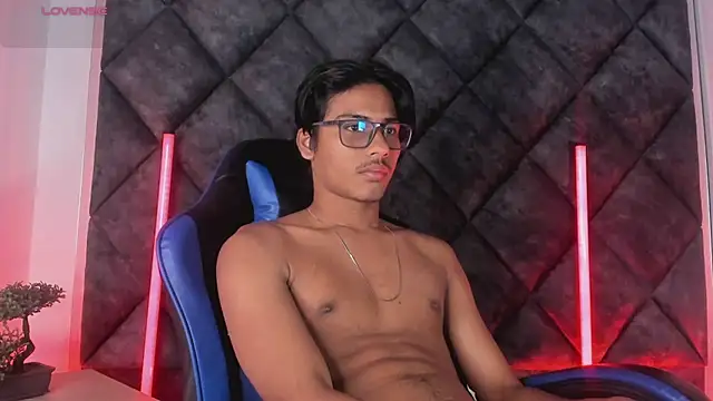 LiamKron webcam show