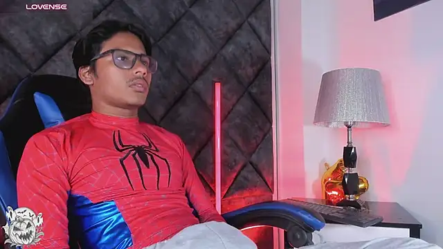 LiamKron Webcam Show