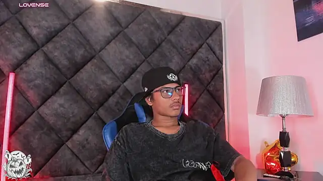 LiamKron Show Webcam