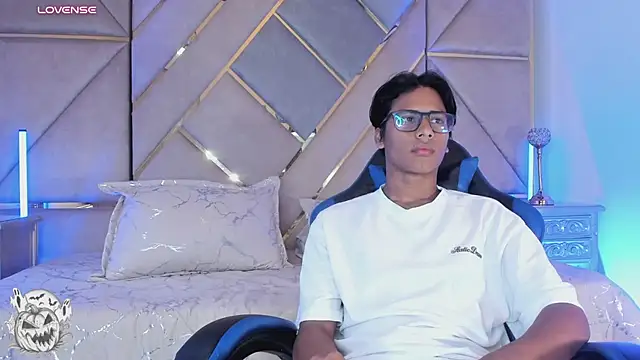 LiamKron webcam show