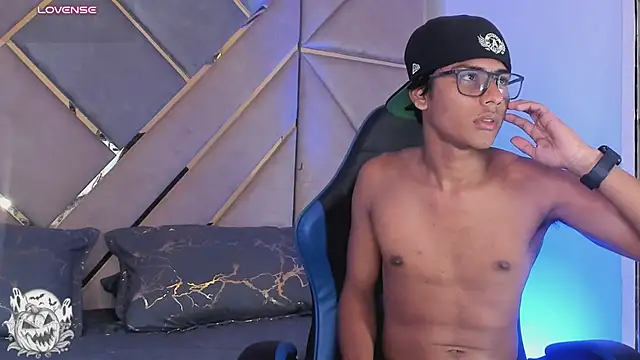 عرض كام LiamKron