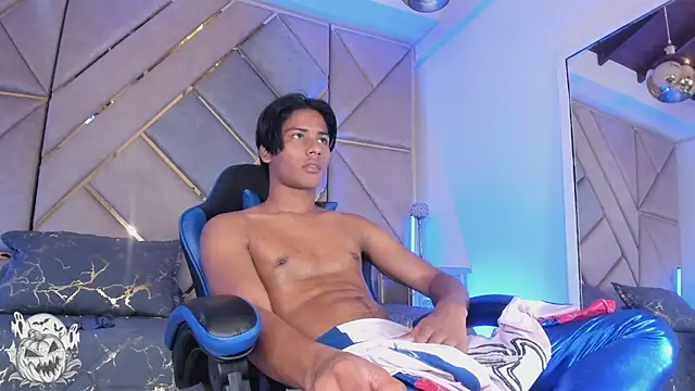 LiamKron's Webcam Show