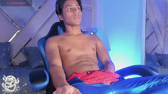 LiamKron webcam show