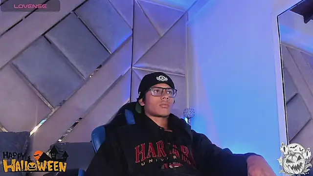 LiamKron 网络视讯表演