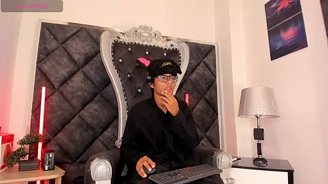 LiamKron Show in webcam