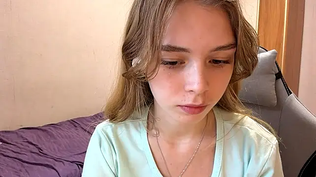 HebrewRiding's Live XXX Chat