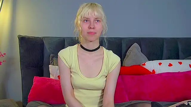 HannahHollis' Live XXX Chat