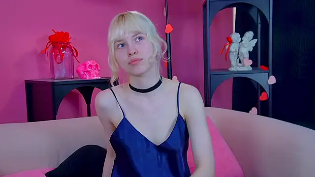 Chatroom XXX en direct de HannahHollis