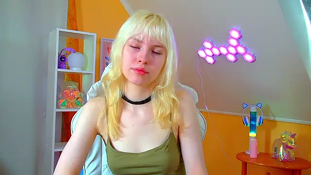 HannahHollis: απευθείας συνομιλία ΧΧΧ
