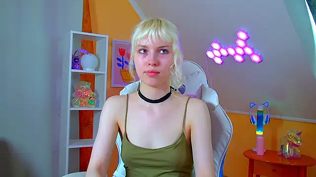 HannahHollis' Live XXX Chat