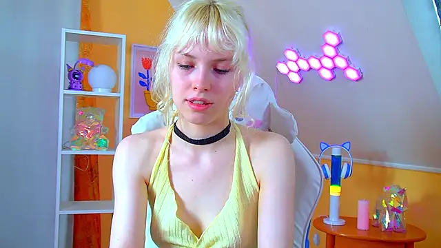 Živý XXX chat HannahHollis