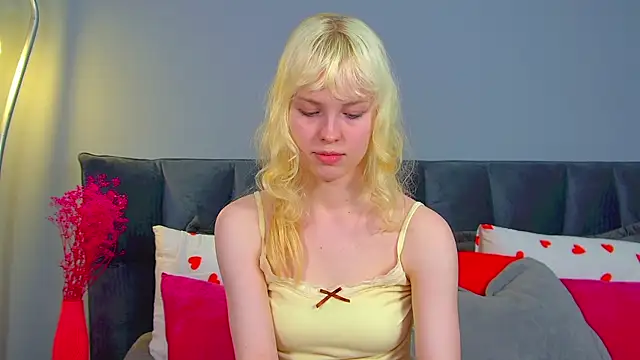 HannahHollis' Live XXX Chat