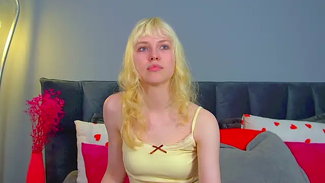 Chatroom XXX en direct de HannahHollis