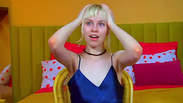 XXX chat uživo modela HannahHollis