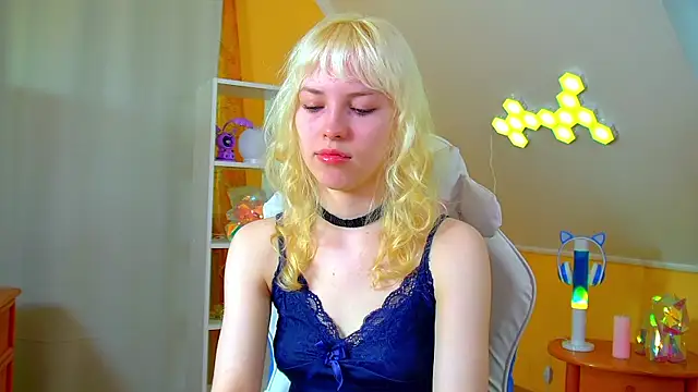 Chat +18 de HannahHollis ao vivo