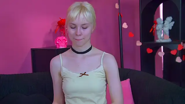 HannahHollis' Live XXX Chat