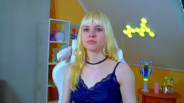 Živý XXX chat HannahHollis