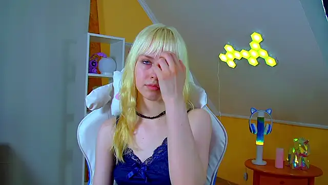 Онлайн чат XXX HannahHollis