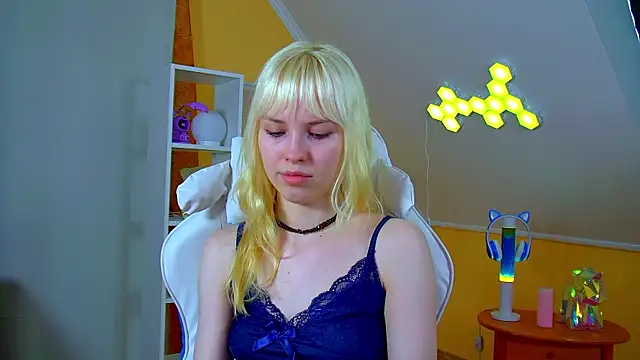 Chatroom XXX en direct de HannahHollis