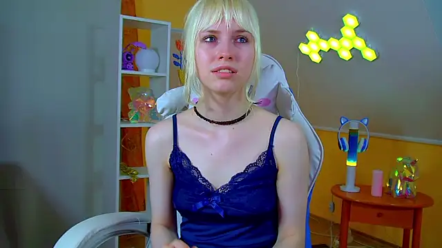 HannahHollis live XXX chat