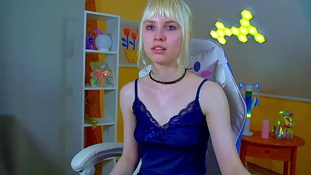 HannahHollis' Live XXX Chat