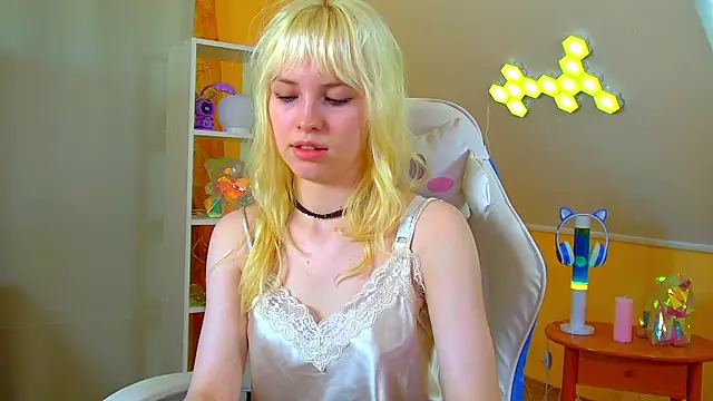 HannahHollis live XXX chat