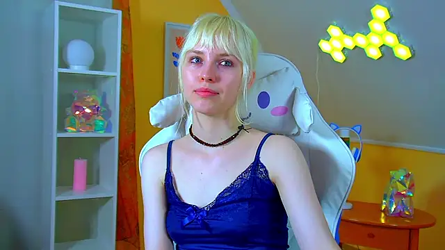 HannahHollis live XXX chat