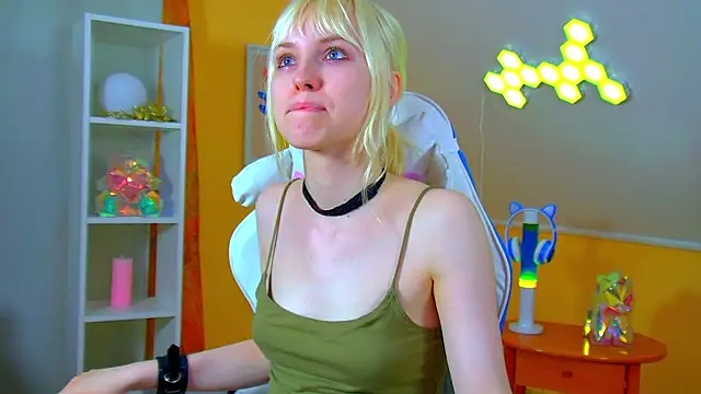 แชท XXX สดของ HannahHollis
