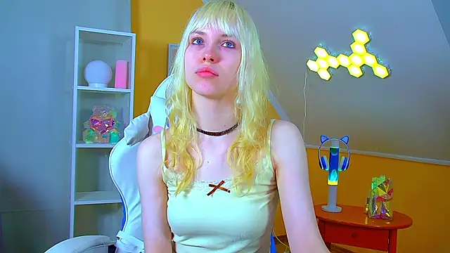 HannahHollis' Live XXX Chat
