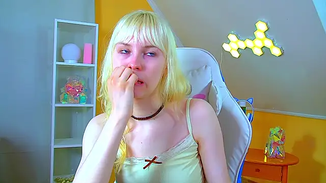 Онлайн чат XXX HannahHollis
