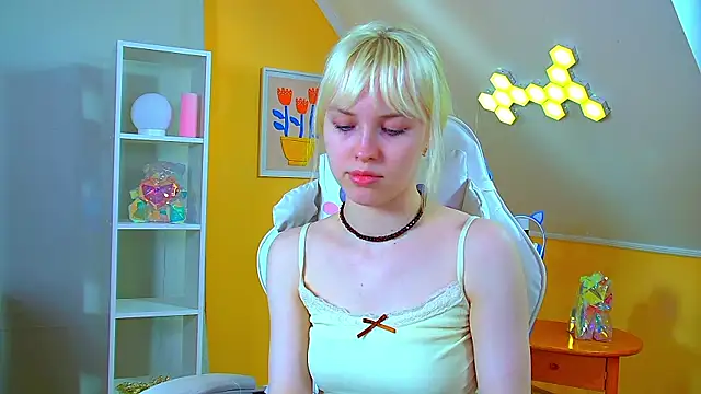 Chat XXX en directo de HannahHollis