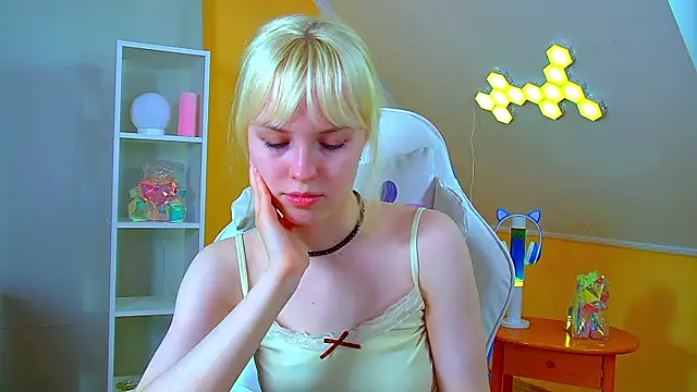 แชท XXX สดของ HannahHollis