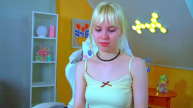 HannahHollis' Live XXX Chat