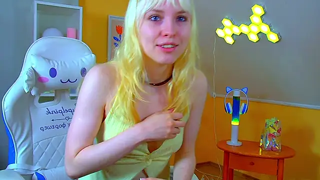 HannahHollis Adlı Modelin Canlı XXX Sohbeti