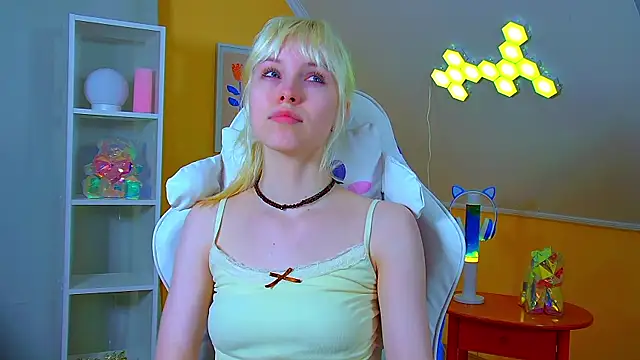عرض كام HannahHollis