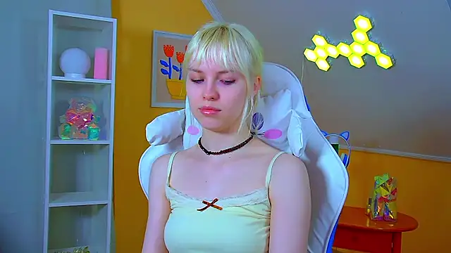 دردشة HannahHollis الجنسية المباشرة