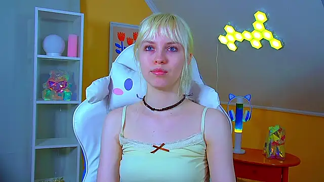 HannahHollis live XXX chat