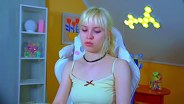 HannahHollis Live XXX-Chat