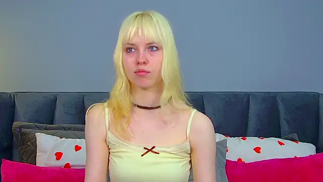 HannahHollis: онлайн-секс-чат