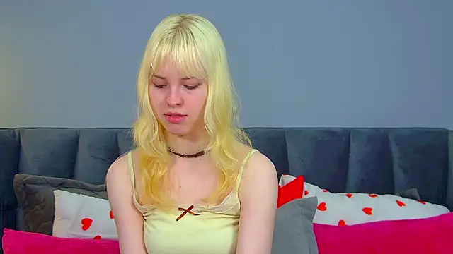Živý XXX chat HannahHollis