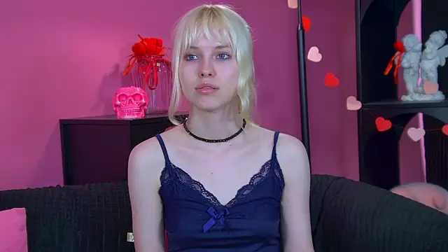 HannahHollis' Live XXX Chat