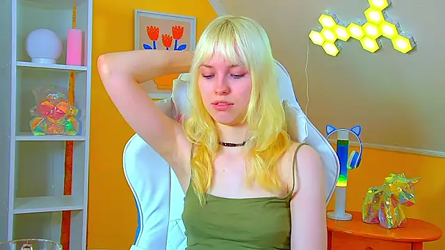 HannahHollis 网络视讯表演