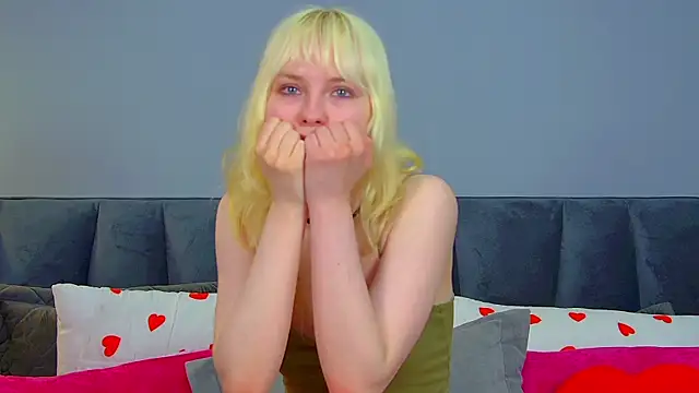 Chatroom XXX en direct de HannahHollis