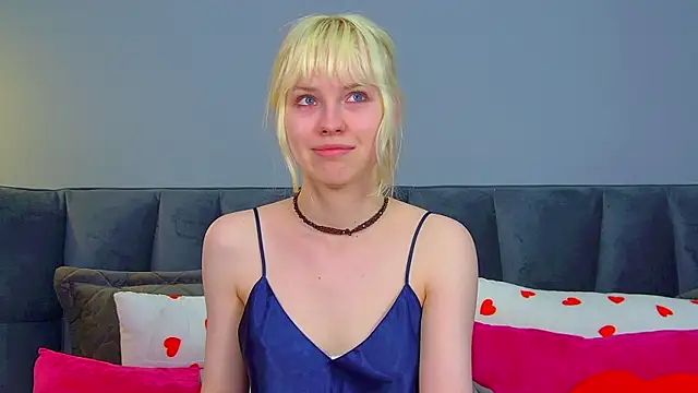Chatroom XXX en direct de HannahHollis