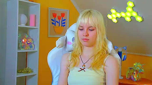 Chat XXX en directo de HannahHollis
