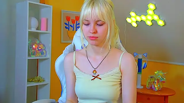 HannahHollis 现场XXX聊天