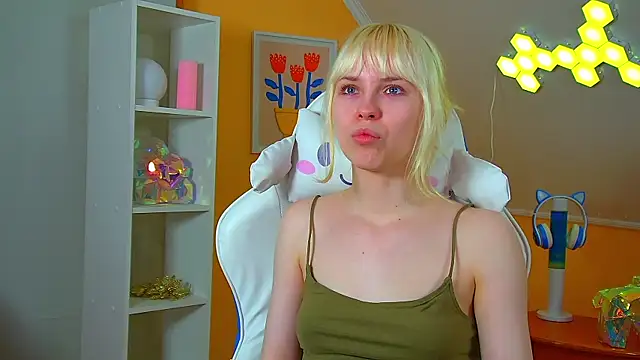 HannahHollis 现场XXX聊天